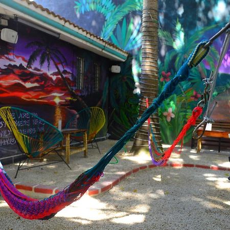 The Yak Hostelプレヤデルカーメン エクステリア 写真